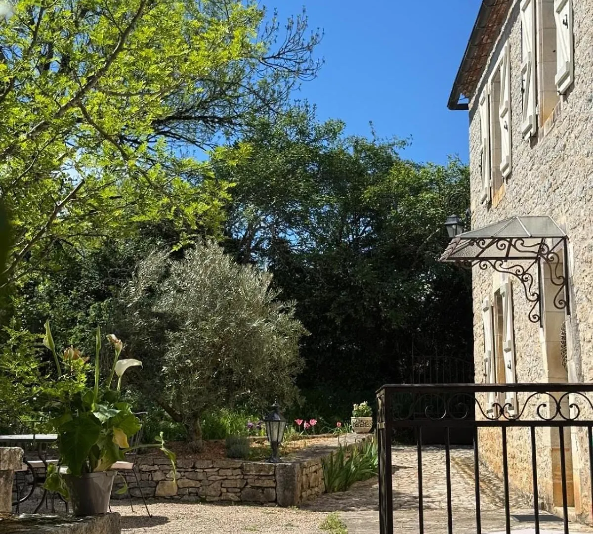 Gite La Blanchie Haute Martel Francja